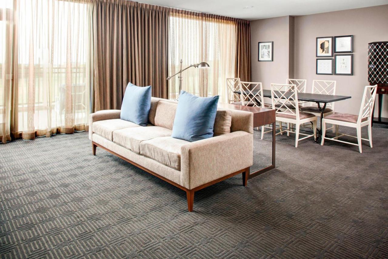 Sheraton Мак-Кінні Екстер'єр фото