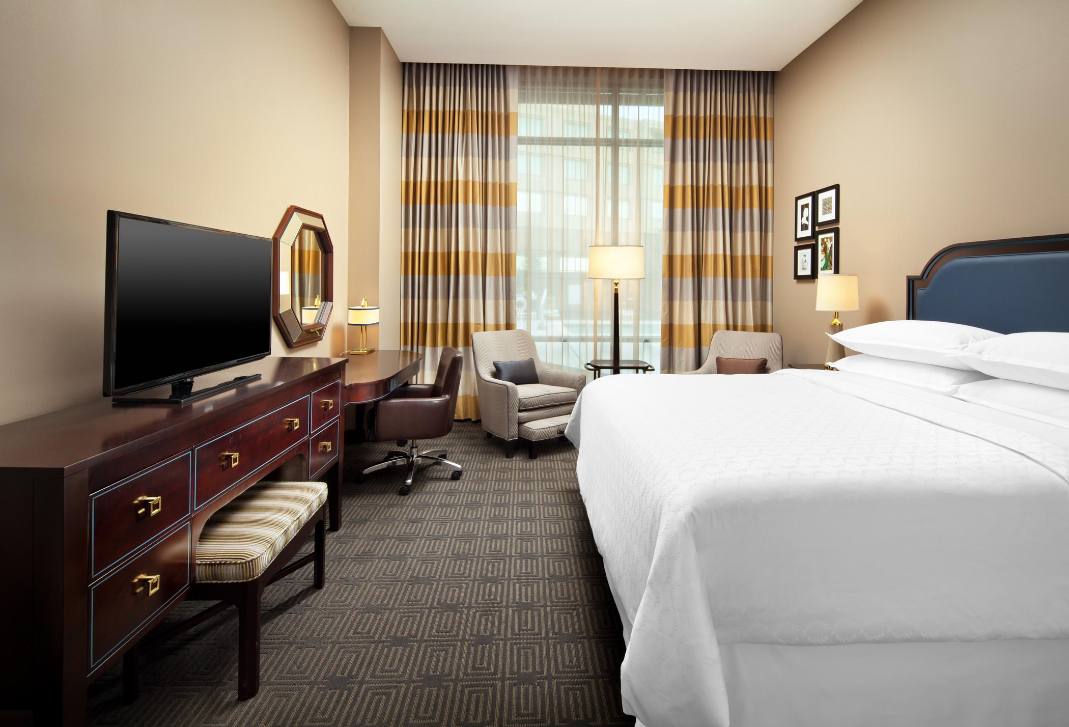 Sheraton Мак-Кінні Екстер'єр фото