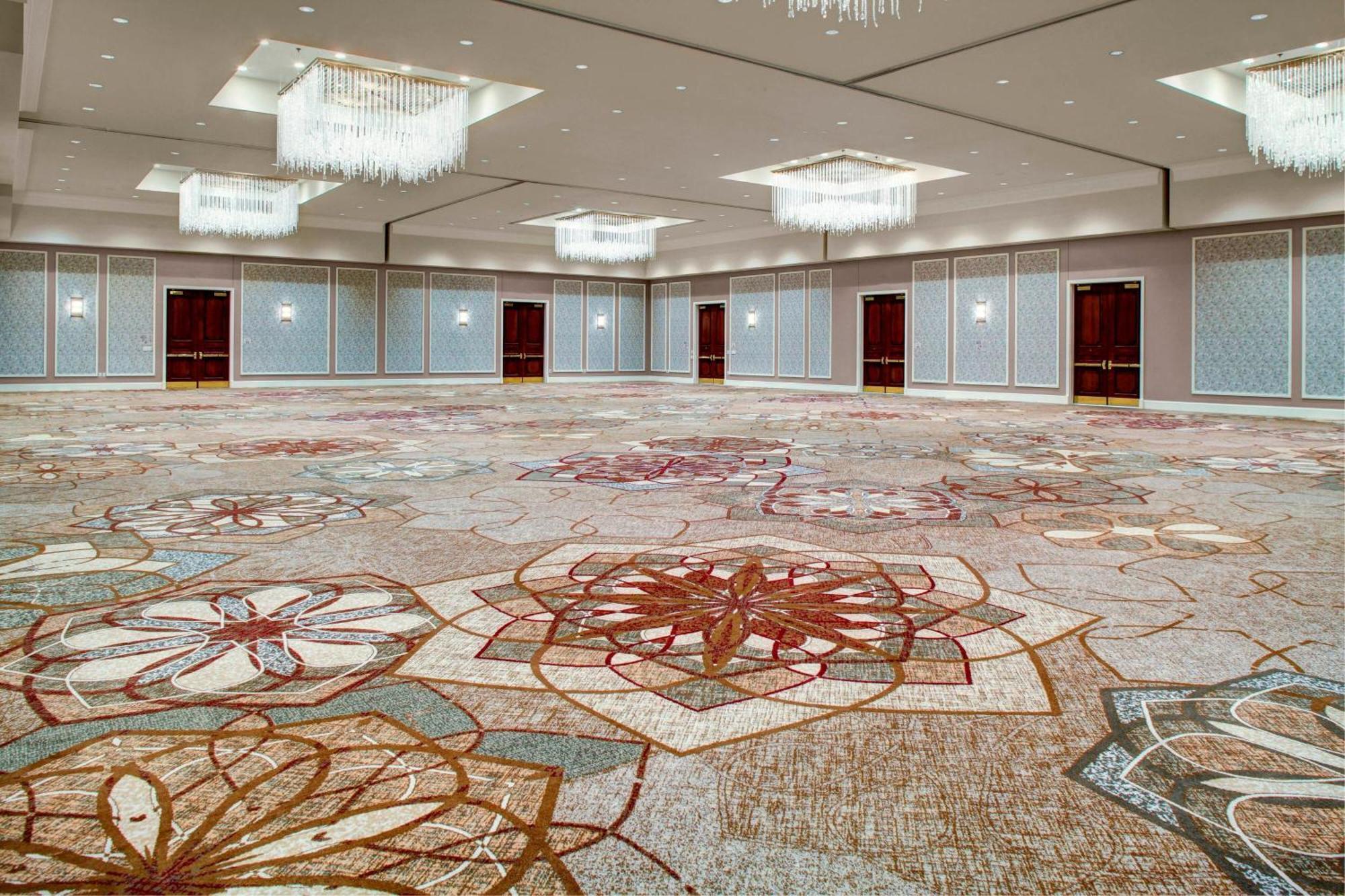 Sheraton Мак-Кінні Екстер'єр фото